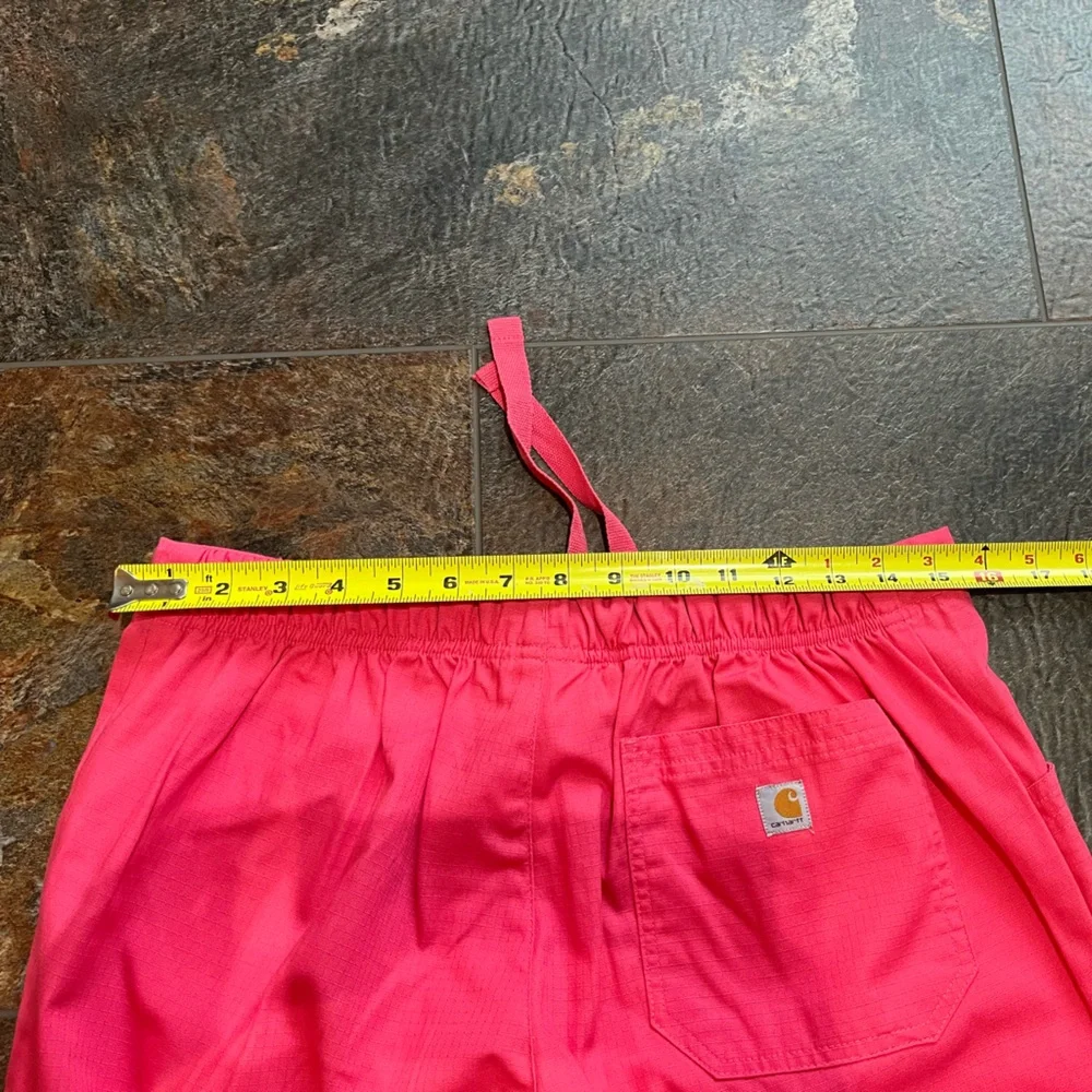 Women’s Carhartt watermelon pink textured scrub pant. Size medium - Picture 12 of 14